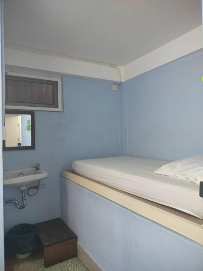 Wonderful Hostel Khaosan Бангкок Экстерьер фото